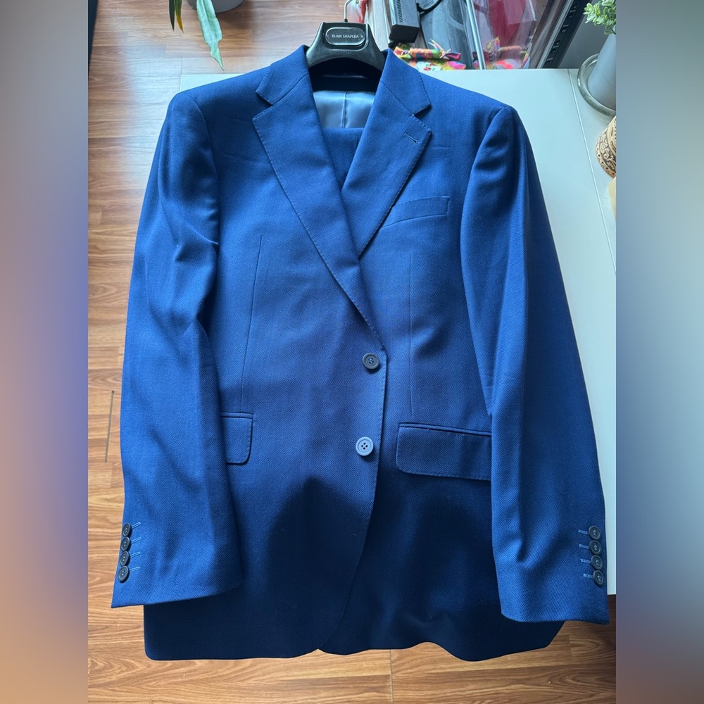 RRP $1780 Bespoke Blair Shapera 2-Piece Suit, 100% Wool, US 48, Pants 42x30-32